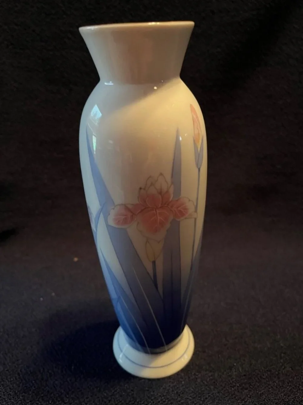 Vintage Japanese porcelain Vase with Hand-Painted Irises and gold trim